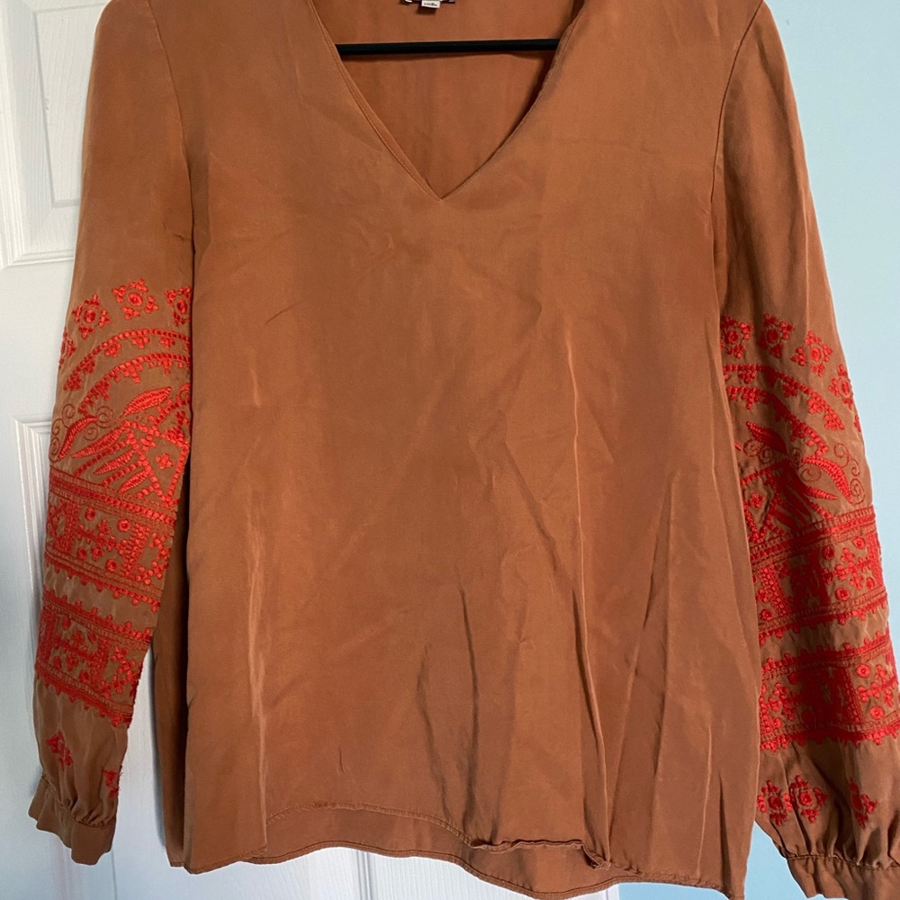 Anthropologie shirt
